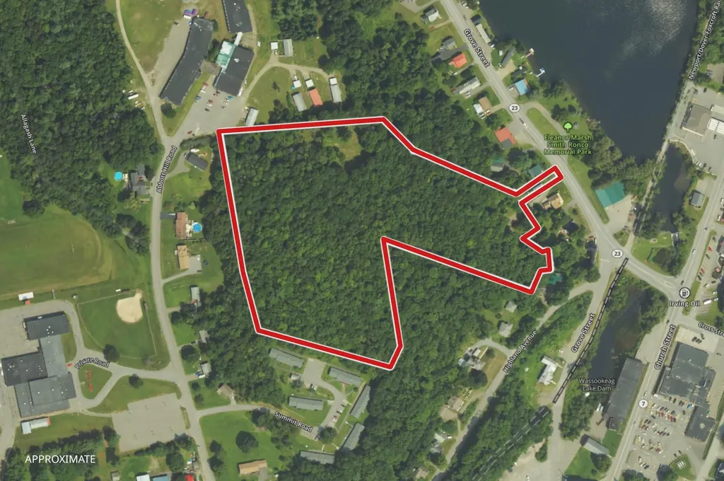 62 Grove Street Dexter ME 04930