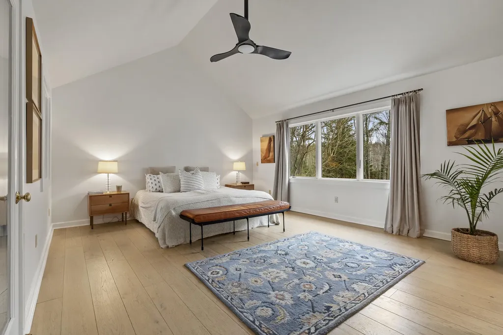 42 Ridgeview Lane Harpswell ME 04079