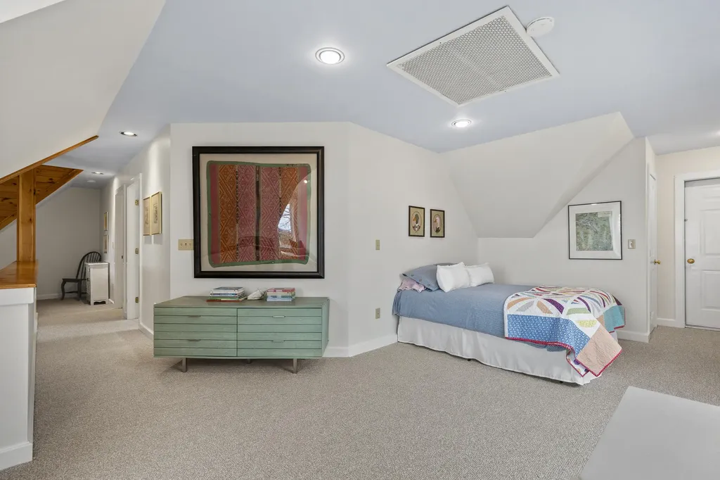42 Ridgeview Lane Harpswell ME 04079