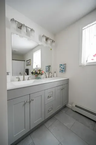 84 Harbor View Road Limerick ME 04048