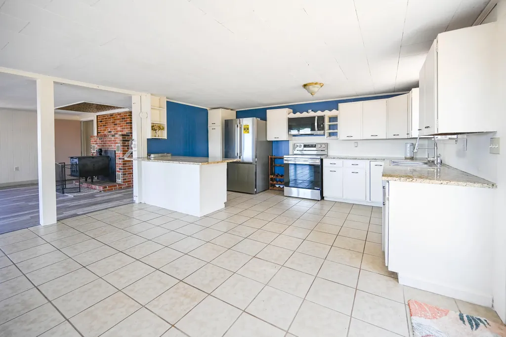 14 Hunter Drive Cornish ME 04020
