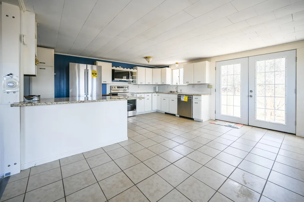 14 Hunter Drive Cornish ME 04020