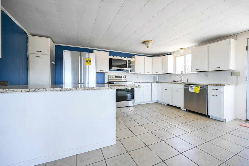 14 Hunter Drive Cornish ME 04020