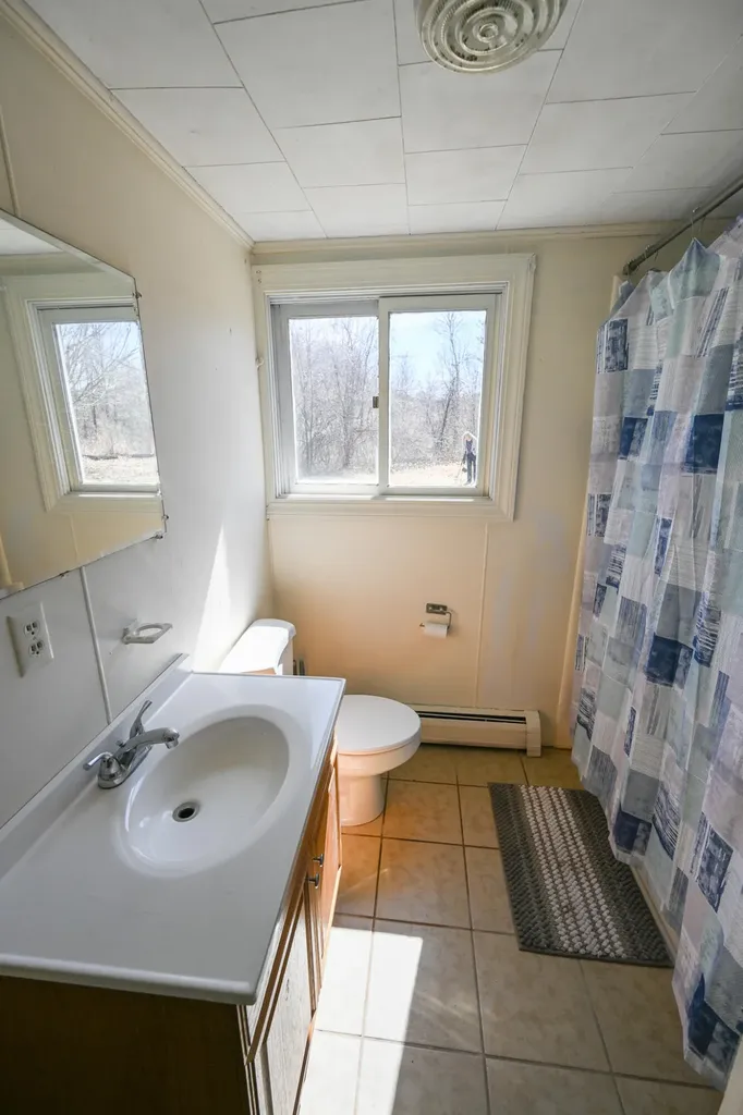 14 Hunter Drive Cornish ME 04020