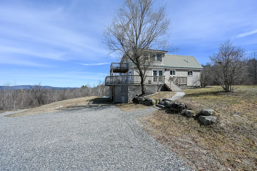 14 Hunter Drive Cornish ME 04020