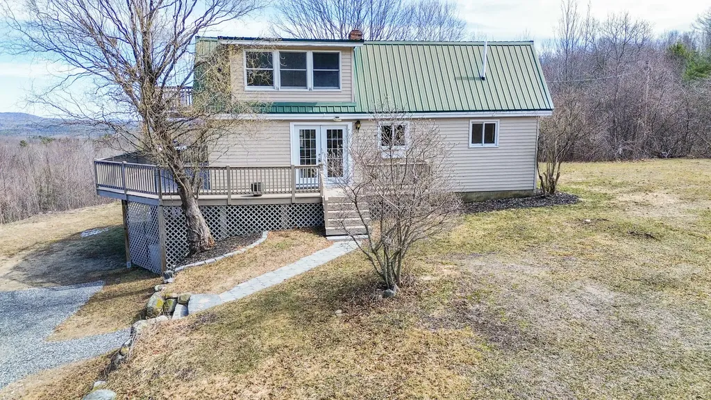 14 Hunter Drive Cornish ME 04020