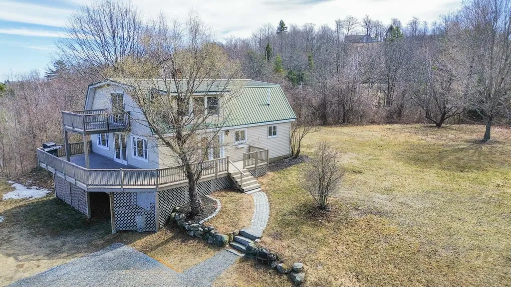 14 Hunter Drive Cornish ME 04020