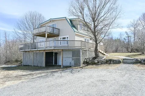 14 Hunter Drive Cornish ME 04020