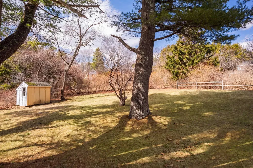 216 Ridge Road York ME 03909