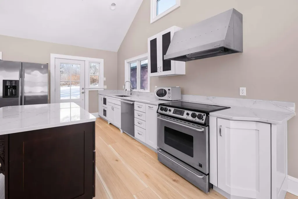 216 Ridge Road York ME 03909