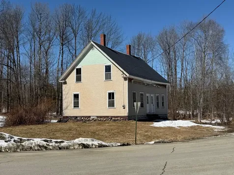 4 Chapin Avenue Monson ME 04464