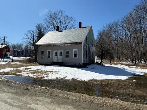 4 Chapin Avenue Monson ME 04464