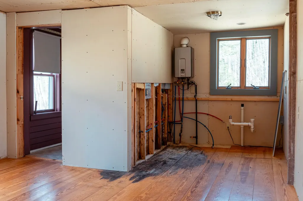 704 Cedar Grove Road Dresden ME 04342