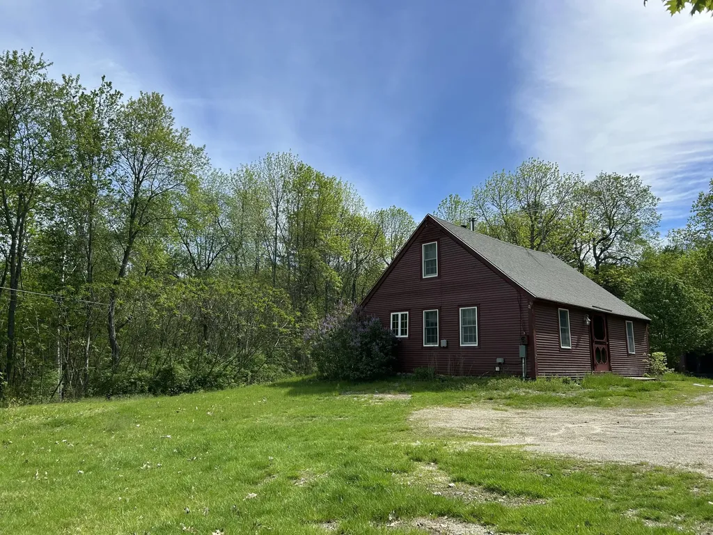 704 Cedar Grove Road Dresden ME 04342