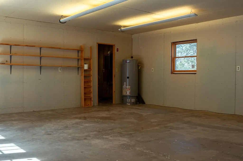704 Cedar Grove Road Dresden ME 04342