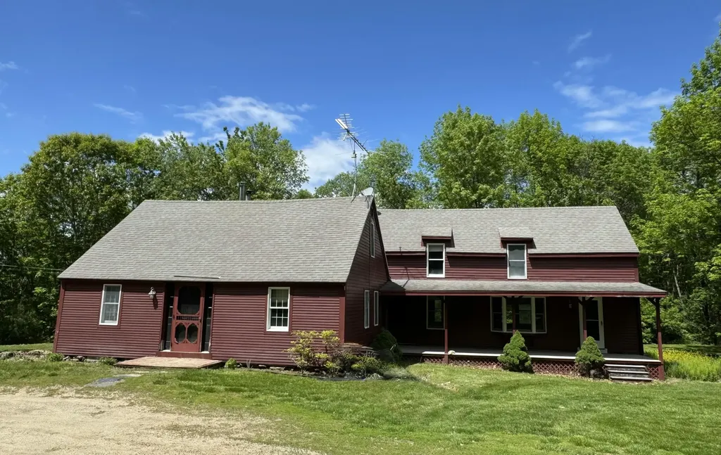 704 Cedar Grove Road Dresden ME 04342