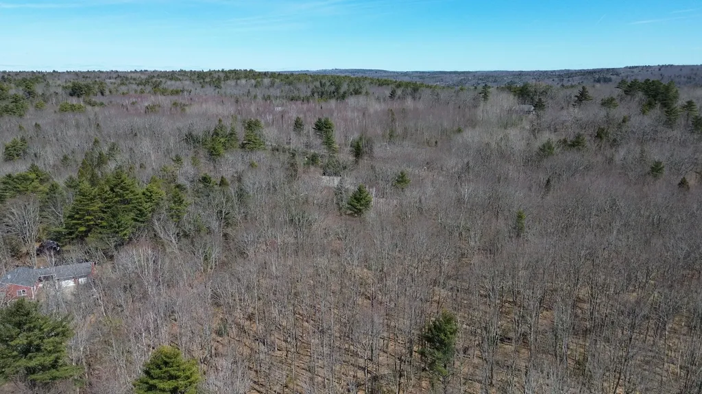 704 Cedar Grove Road Dresden ME 04342