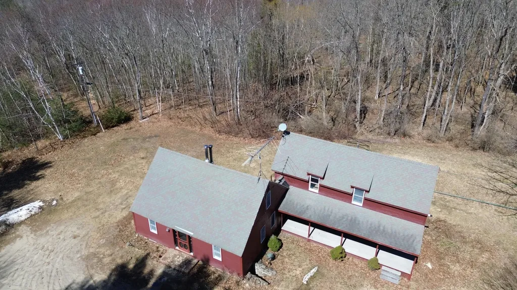 704 Cedar Grove Road Dresden ME 04342