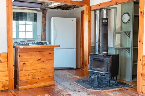 704 Cedar Grove Road Dresden ME 04342