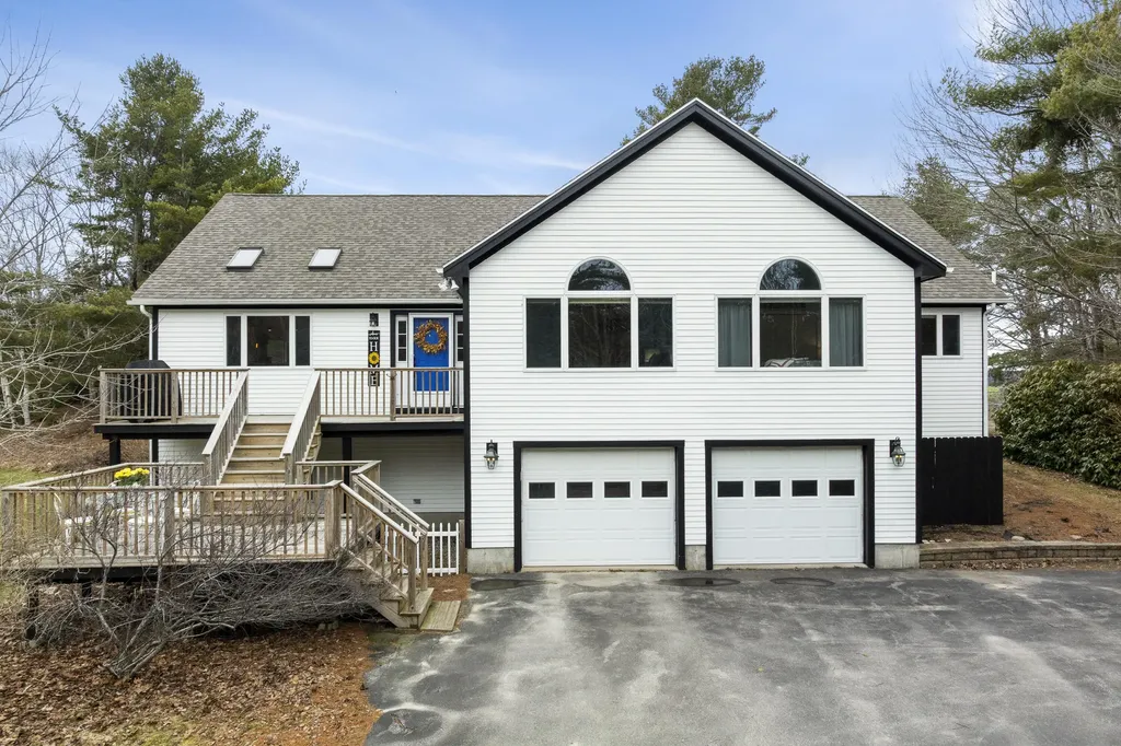 7 Bushy Isle View Phippsburg ME 04562