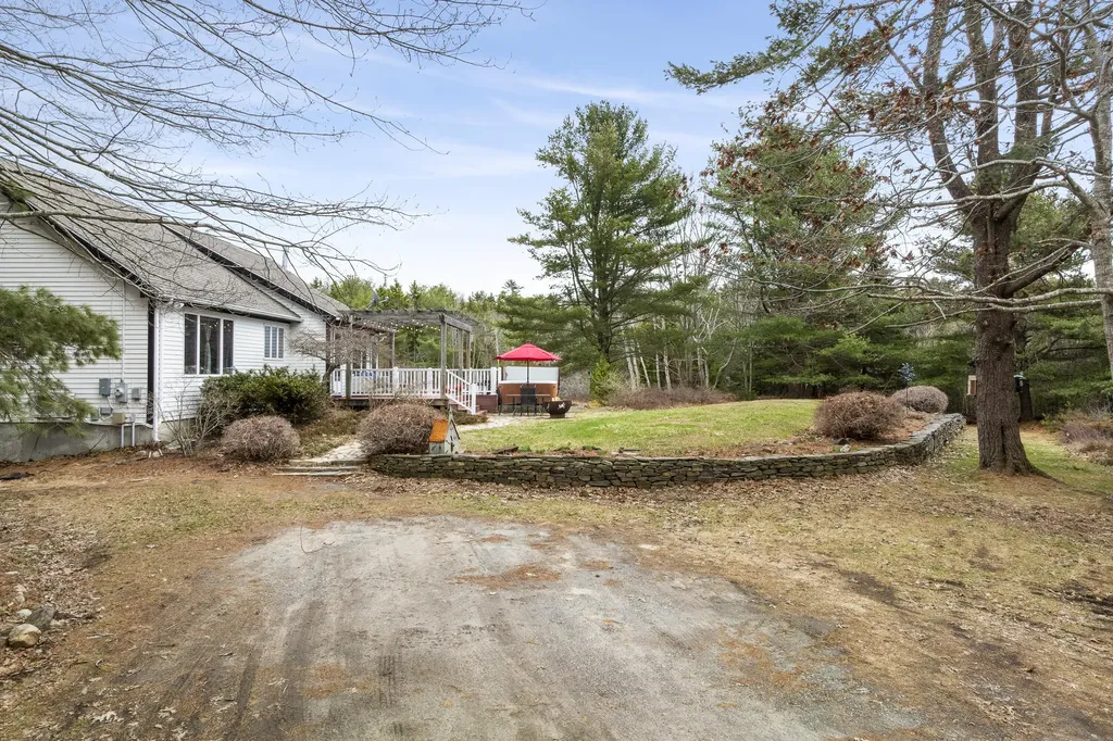 7 Bushy Isle View Phippsburg ME 04562