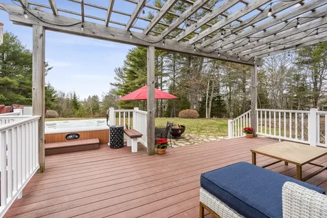 7 Bushy Isle View Phippsburg ME 04562