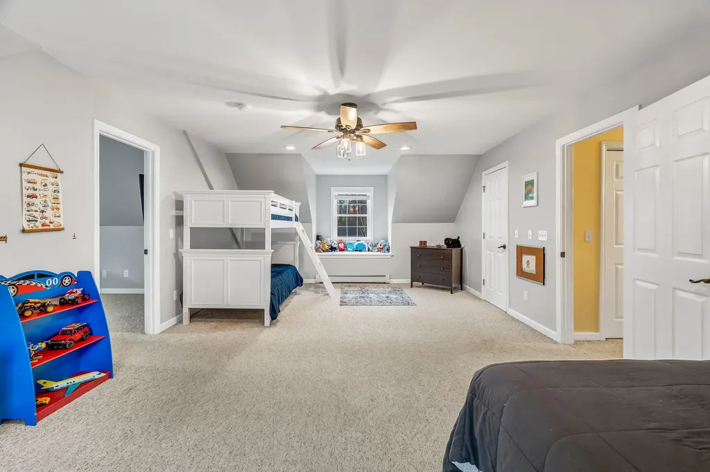 12 Surrey Lane Hampden ME 04444