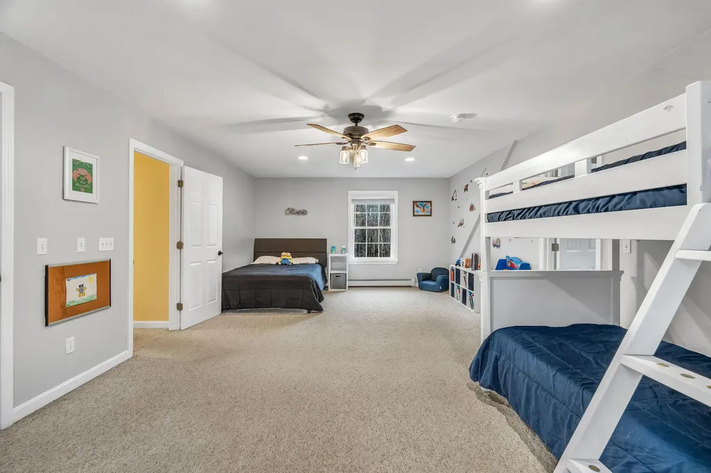 12 Surrey Lane Hampden ME 04444