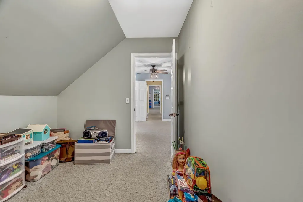 12 Surrey Lane Hampden ME 04444