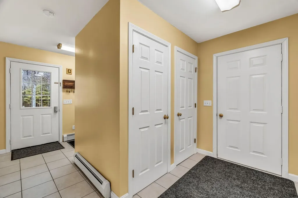 12 Surrey Lane Hampden ME 04444
