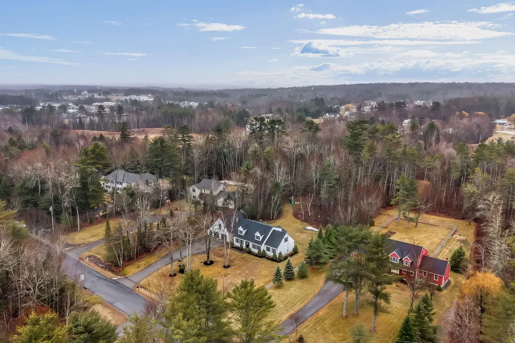 12 Surrey Lane Hampden ME 04444