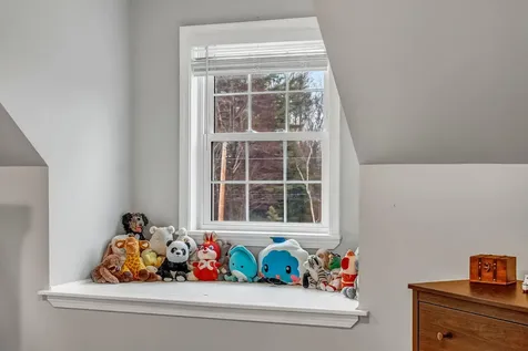 12 Surrey Lane Hampden ME 04444