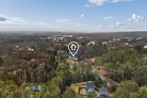 12 Surrey Lane Hampden ME 04444