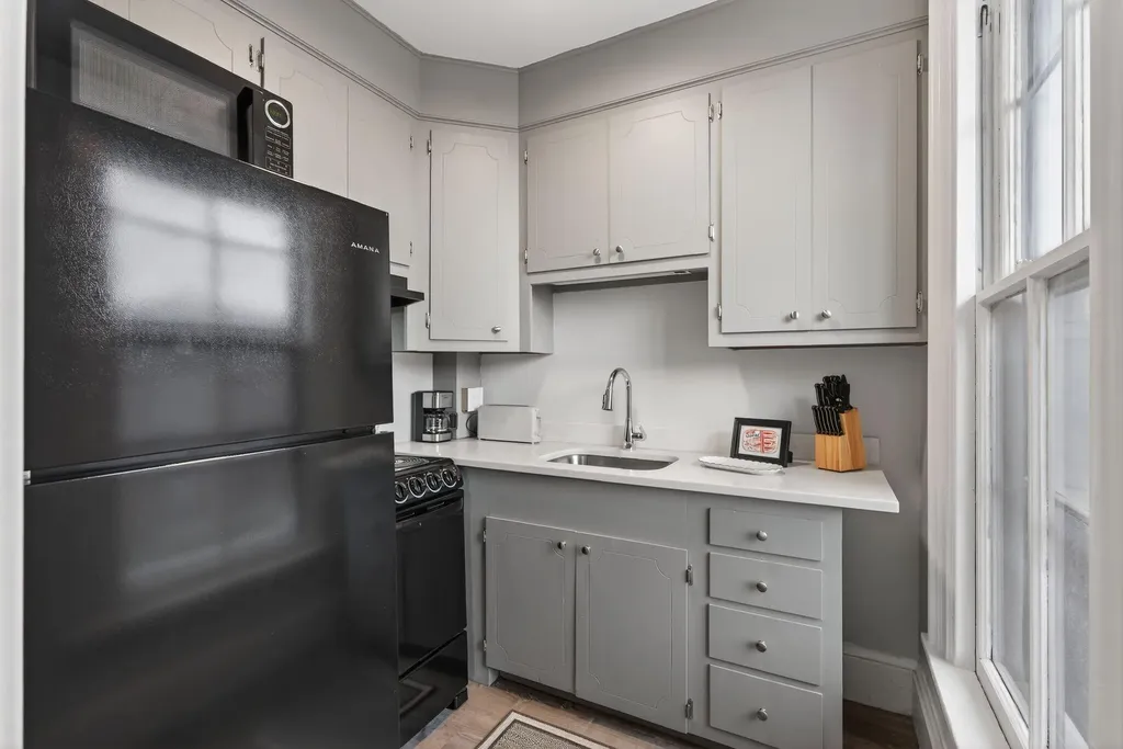 138 Pine Street Portland ME 04102