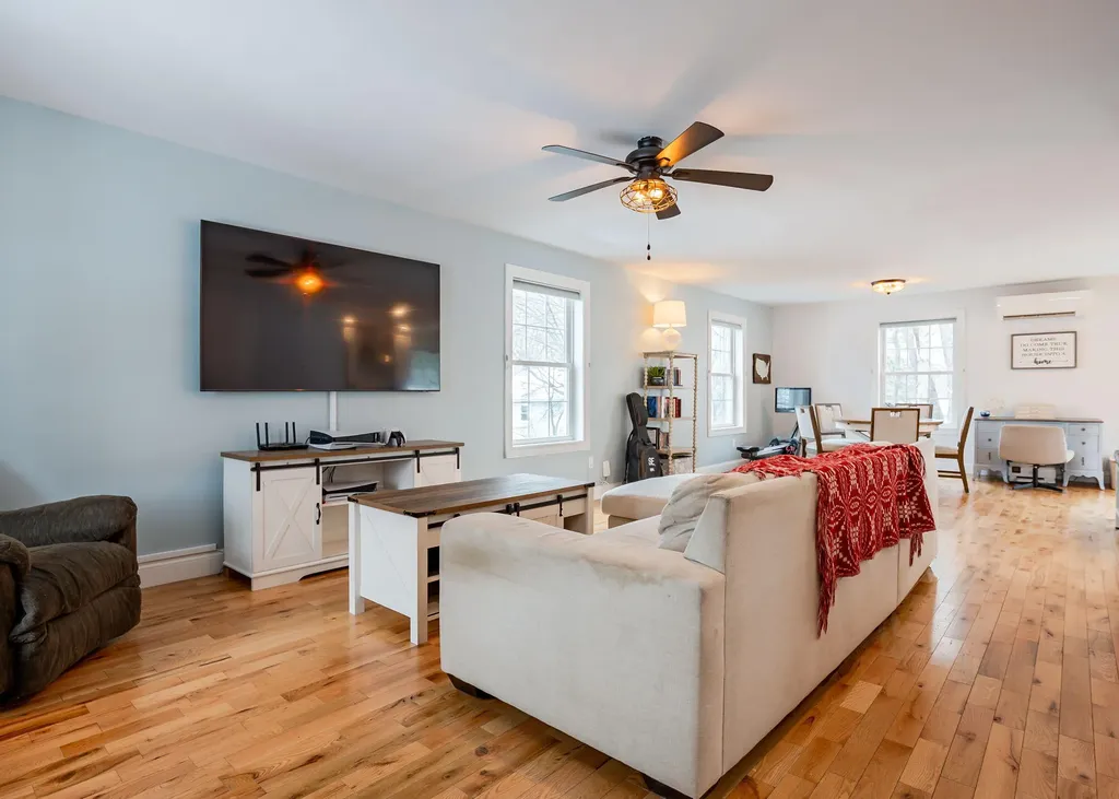 25 Raymond Street Biddeford ME 04005
