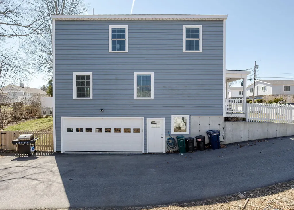 25 Raymond Street Biddeford ME 04005