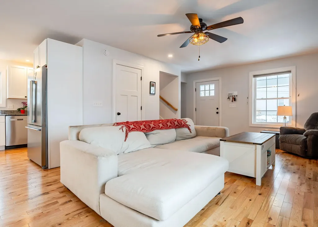 25 Raymond Street Biddeford ME 04005