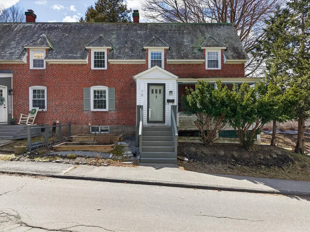 70 Oliver Street Bath ME 04530