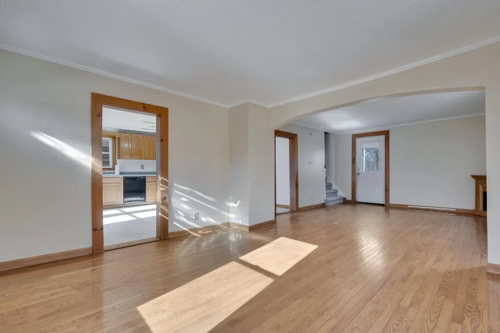 44 Towle Street Auburn ME 04210
