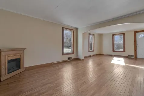 44 Towle Street Auburn ME 04210