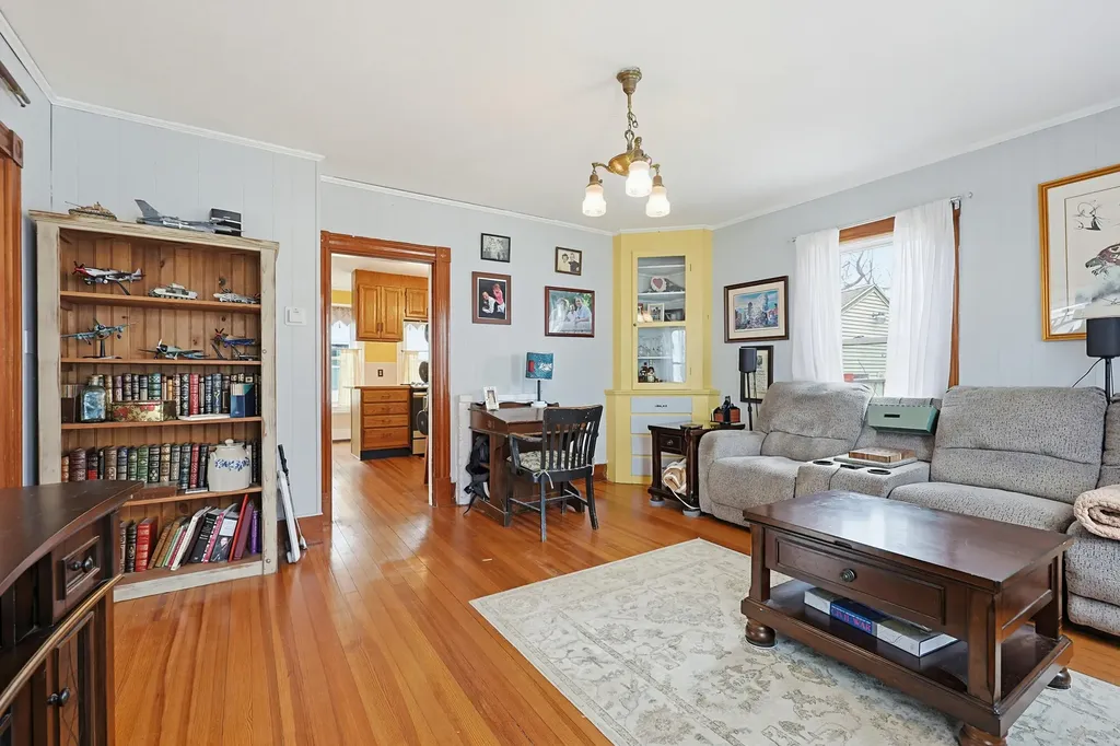 13 Edmund Street Sanford ME 04083