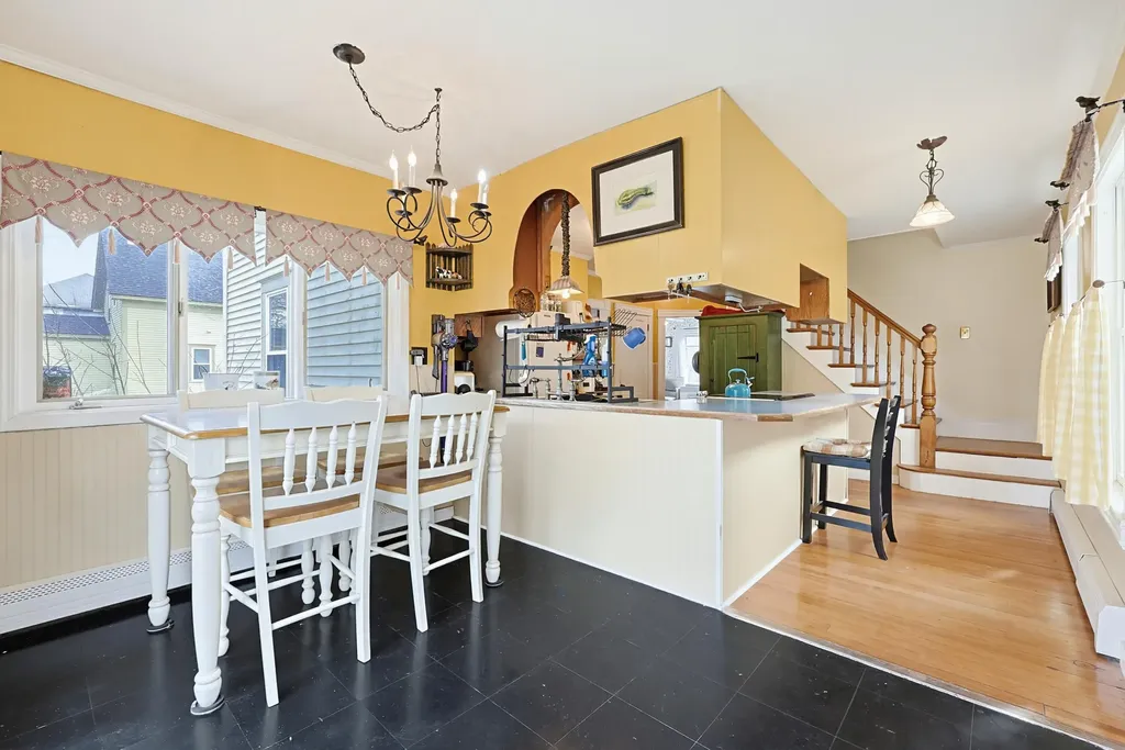 13 Edmund Street Sanford ME 04083