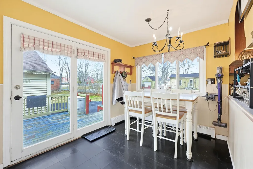 13 Edmund Street Sanford ME 04083