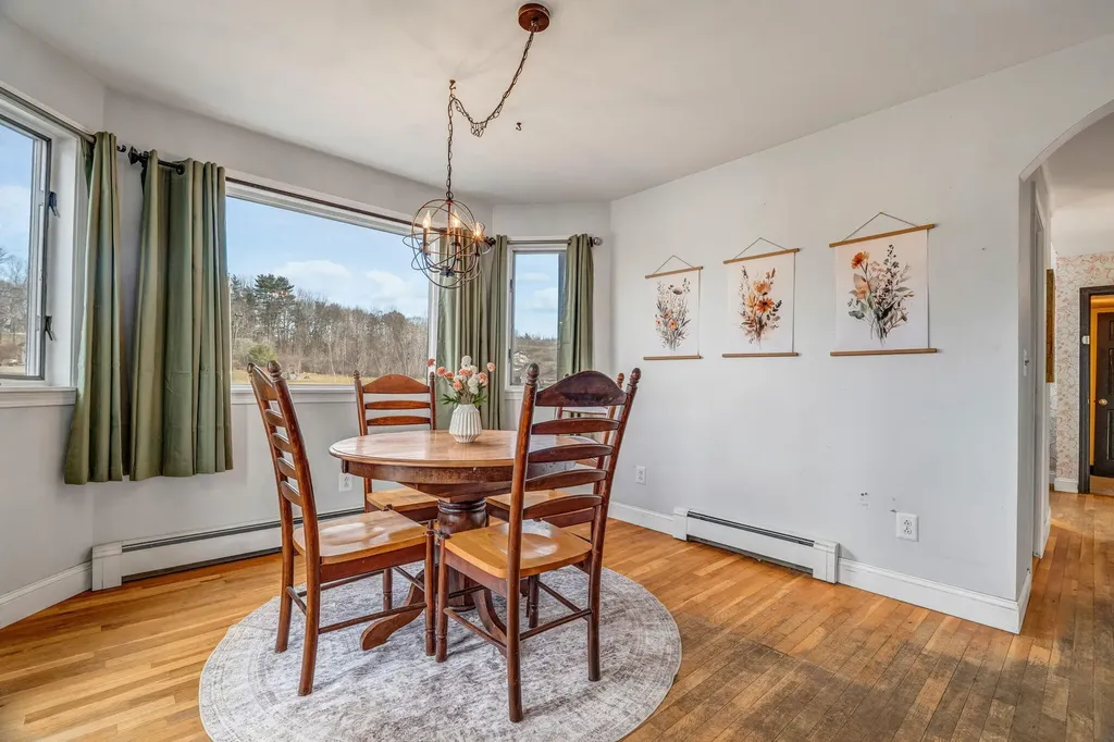 5 Hideaway Lane Richmond ME 04357