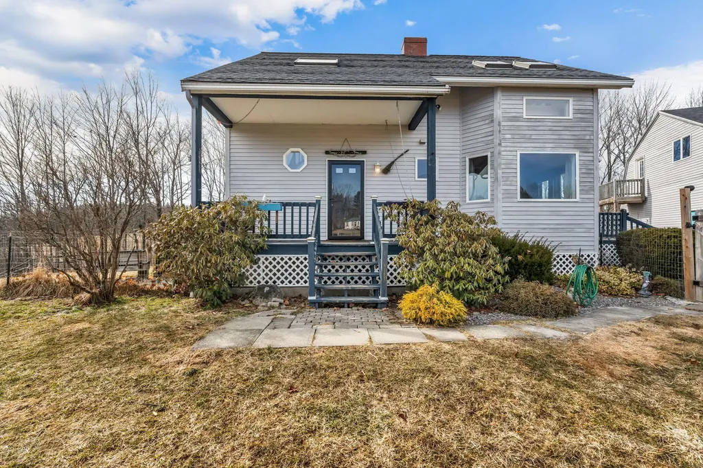 5 Hideaway Lane Richmond ME 04357