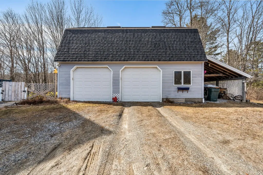 5 Hideaway Lane Richmond ME 04357
