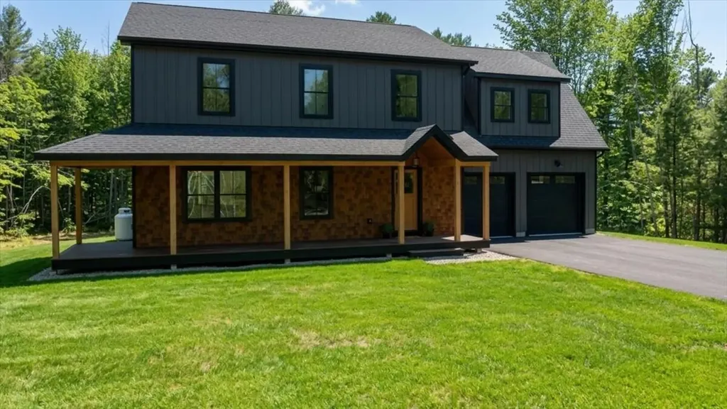 321 Pownal Road Freeport ME 04032
