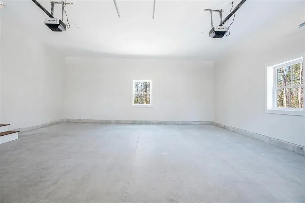 321 Pownal Road Freeport ME 04032