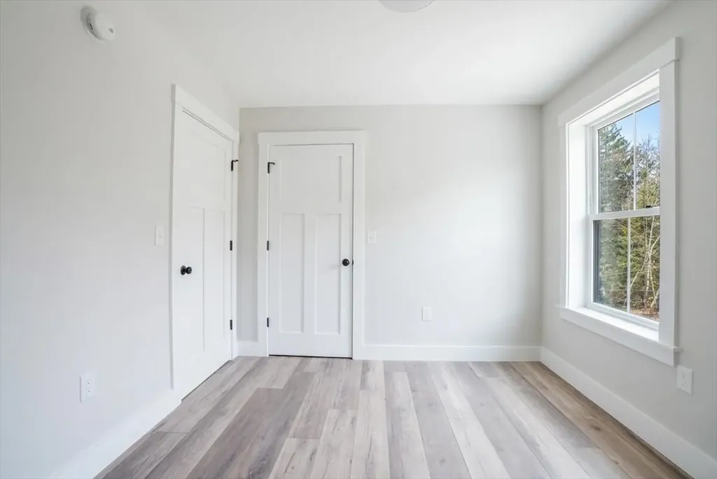 321 Pownal Road Freeport ME 04032
