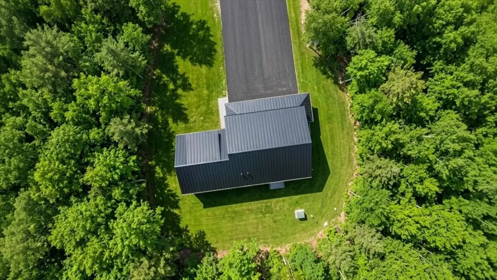 321 Pownal Road Freeport ME 04032